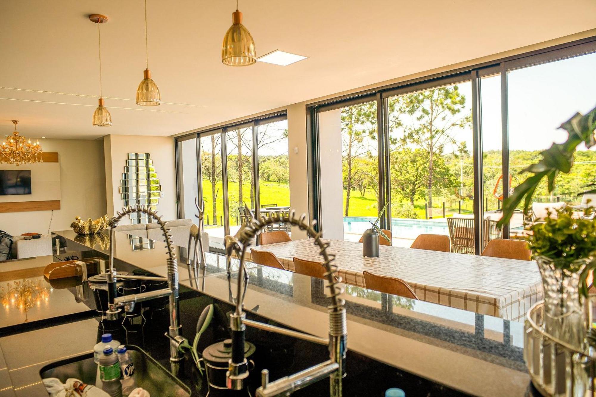 Pousada Com Piscina, Jacuzzi E Com Vista Em Capitolio - Casa Decore Экстерьер фото