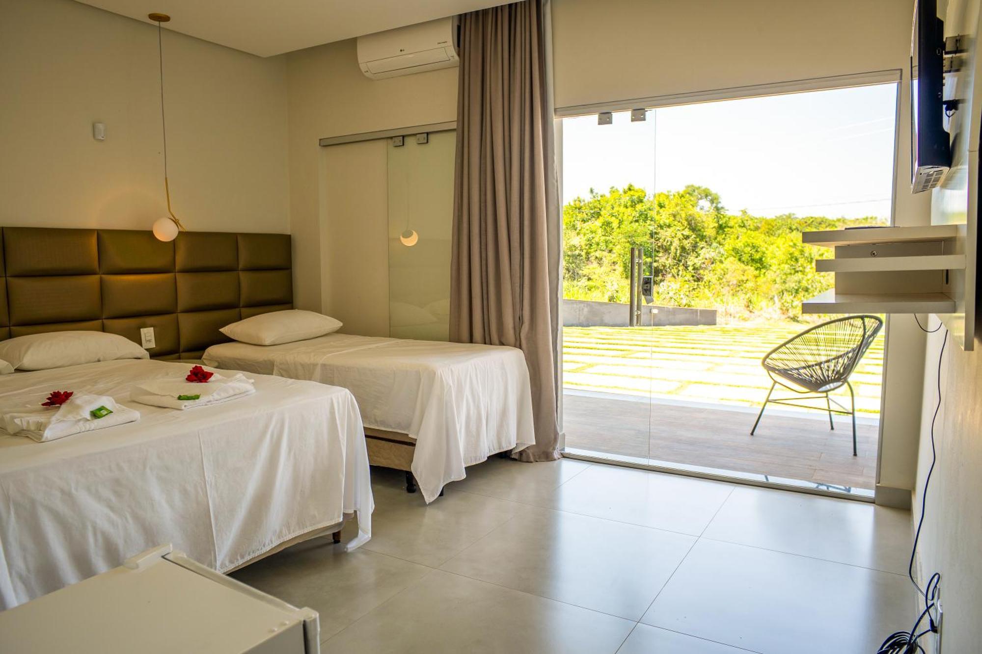 Pousada Com Piscina, Jacuzzi E Com Vista Em Capitolio - Casa Decore Экстерьер фото